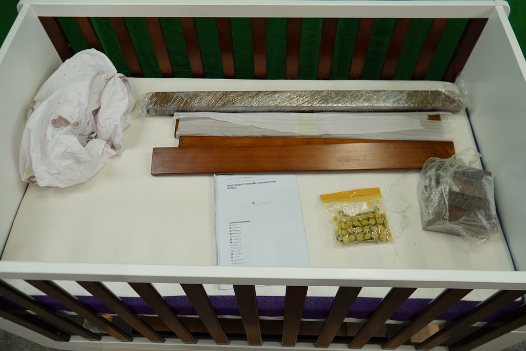 SnuzCot Baby Cot 4-1 Adjustable up to 4 years