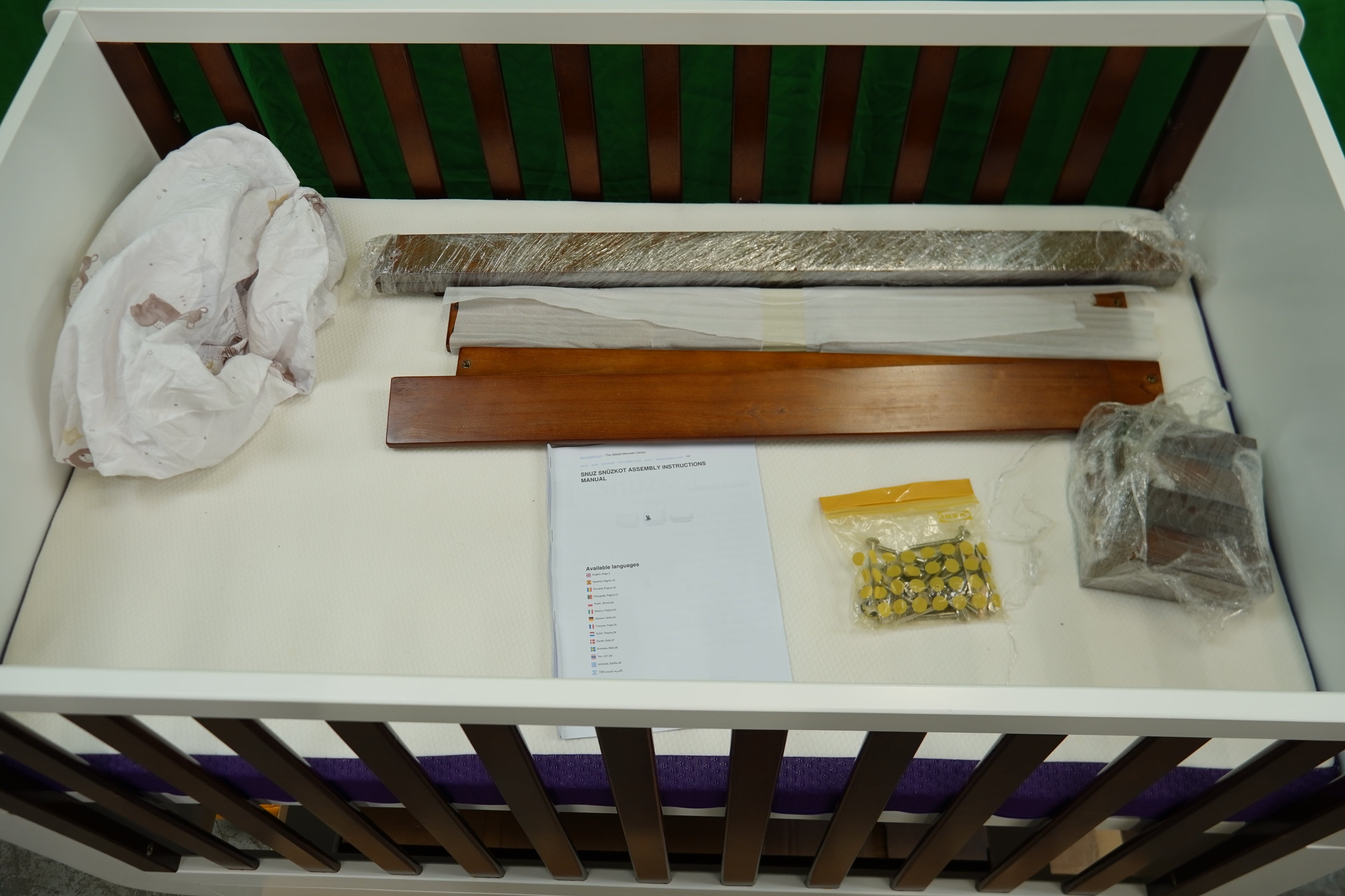 SnuzCot Baby Cot 4-1 Adjustable up to 4 years