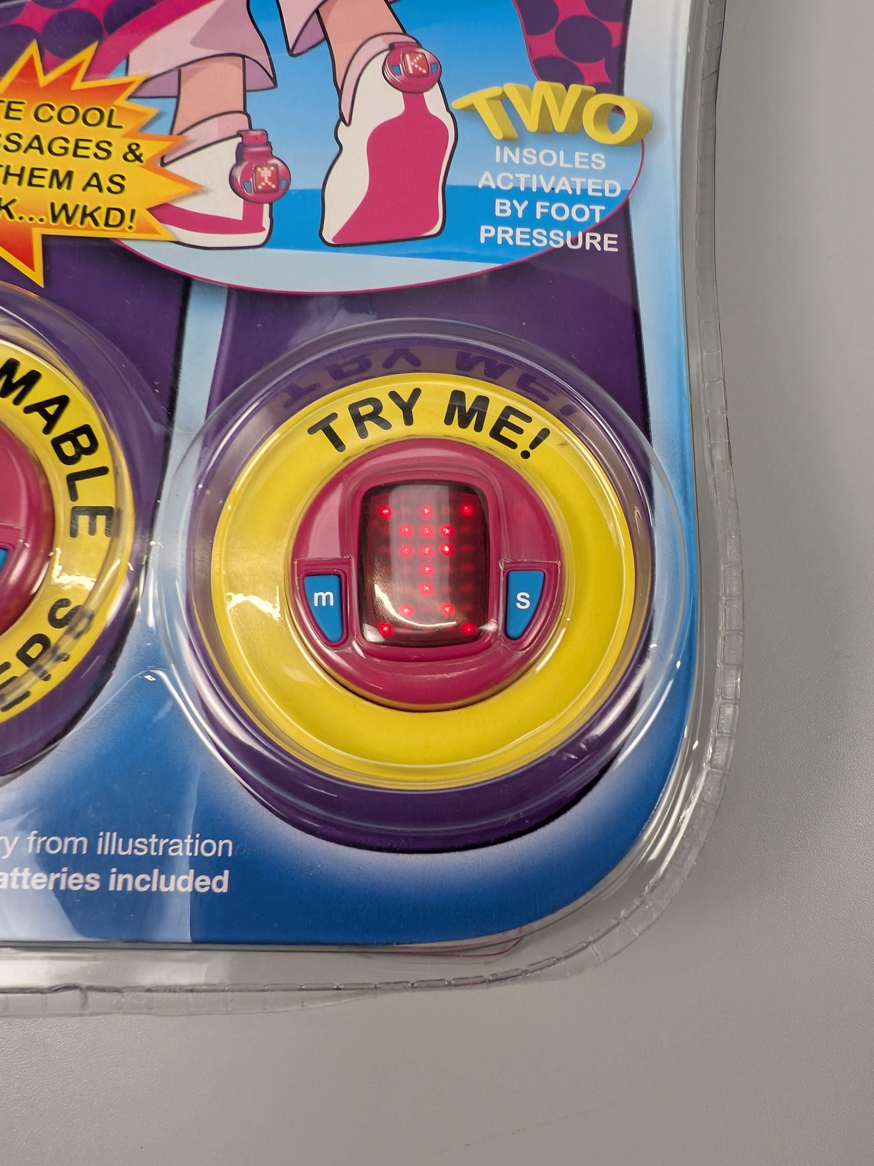 Bamz Interactive LED Insoles – Programmable Light-Up Messages