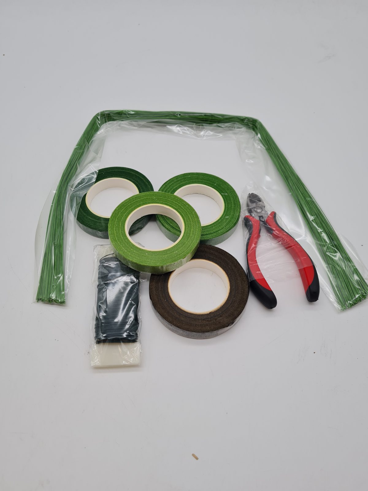 Flower Arranging Tool Kit â€” photograph 1