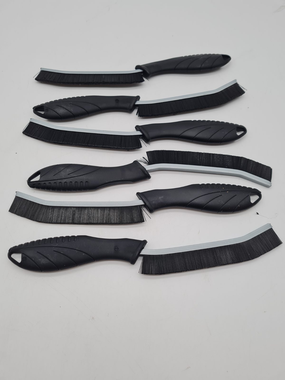 Circuit Cleaning Brushes - Set of 6  2 packs — photograph 2