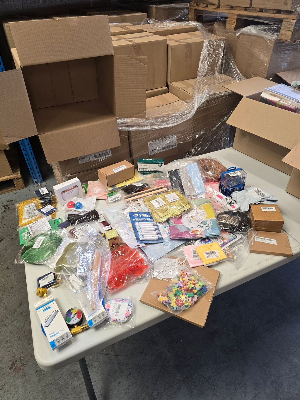 18 Mystery Boxes Half Pallets – Mixed New & Returned Stock